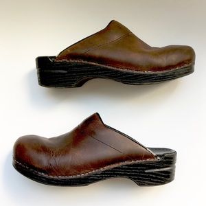 •• DANSKO •• Karl open-back clog, size 46